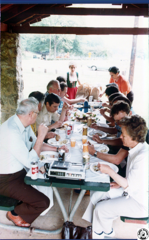 1980 05 01 07 Atlanta GA trip-Greenville SC picnic.jpg